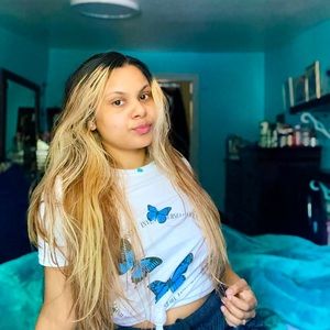 Am selling use cloth that I worn once